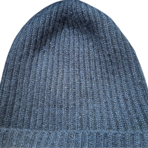 Barneys of New York Navy Blue Cashmere Beanie